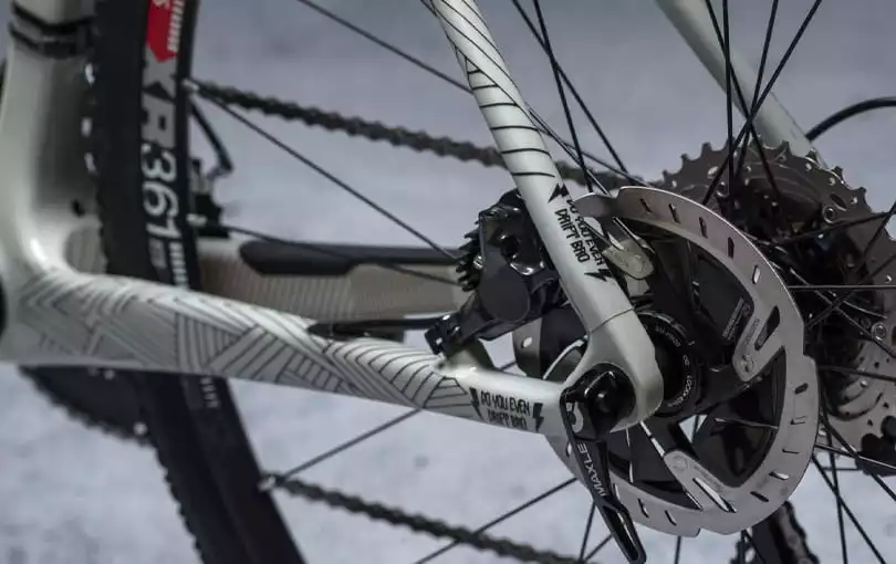 Dyedbro Montuurbeschermingskit - Stay Free Zwart - Afbeelding 3