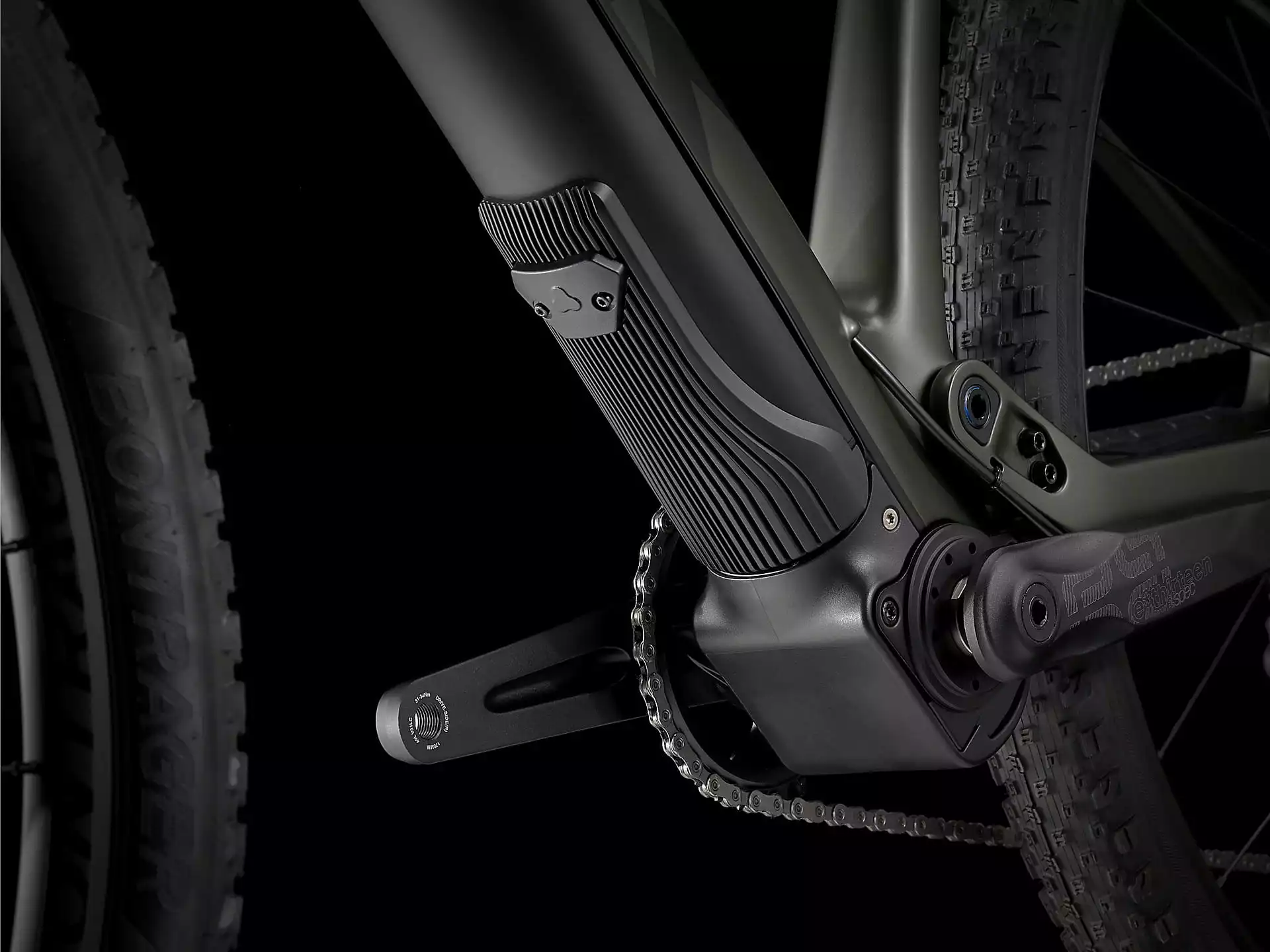 E-Caliber 9.6 Satin Lithium Grijs/Trek Zwart - Afbeelding 2